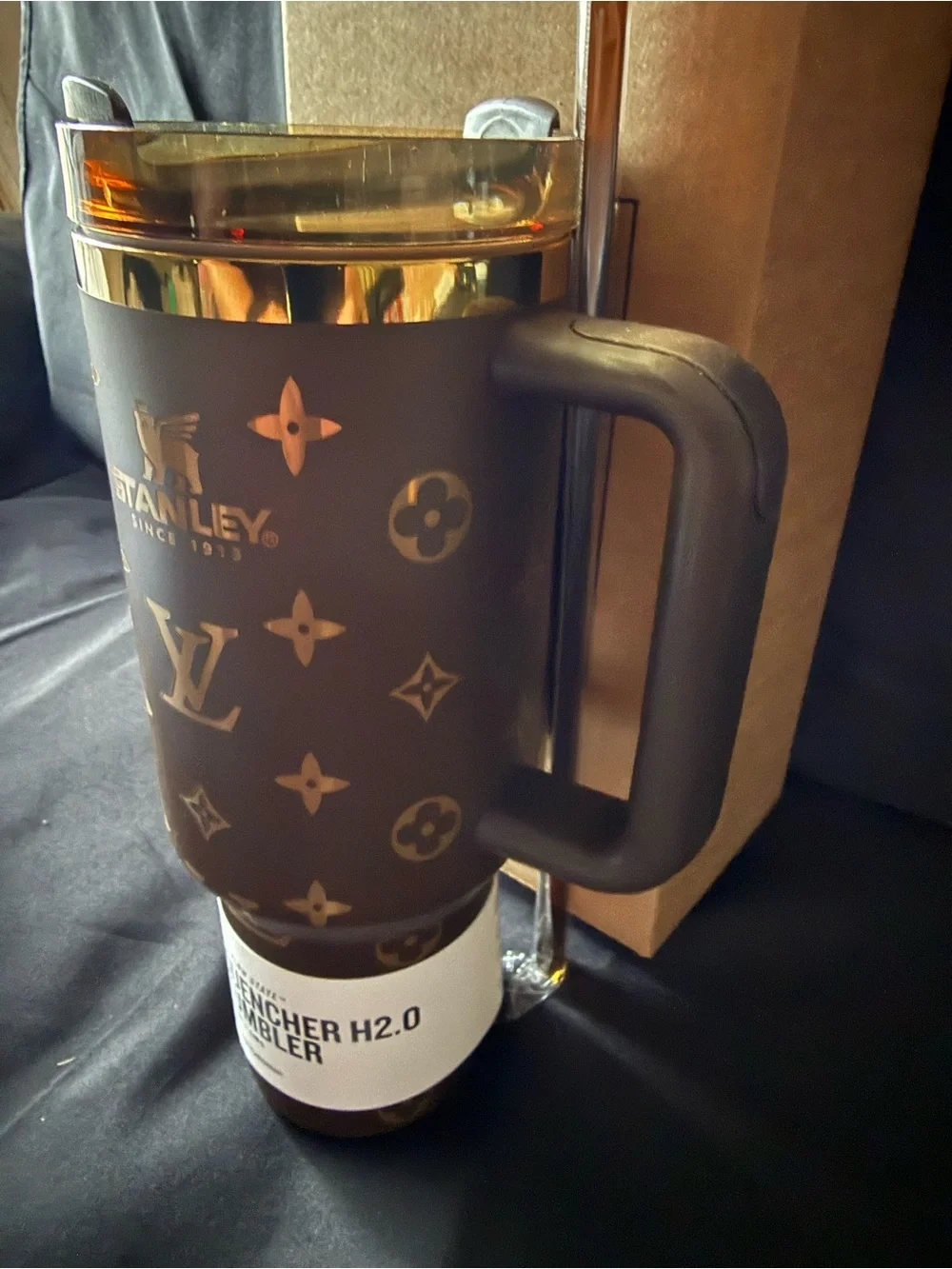 New Stanley 40oz Brown/Gold Laser LEngravedV with Brown Straw - Picture 5 of 8
